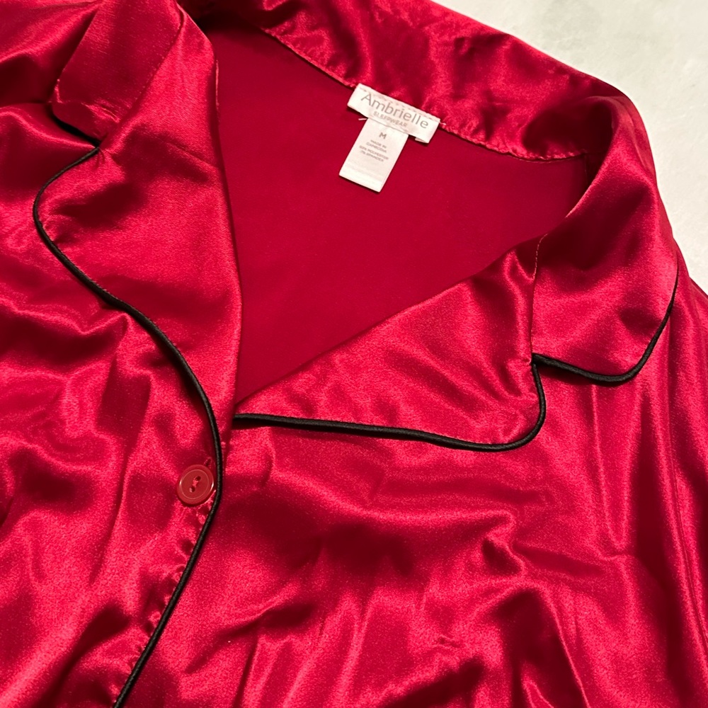 NWT AMBRIELLE Woman’s Sleepwear
